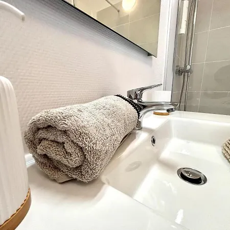 Le Valentine, Calme&lumineux, Proche Centre Appartement